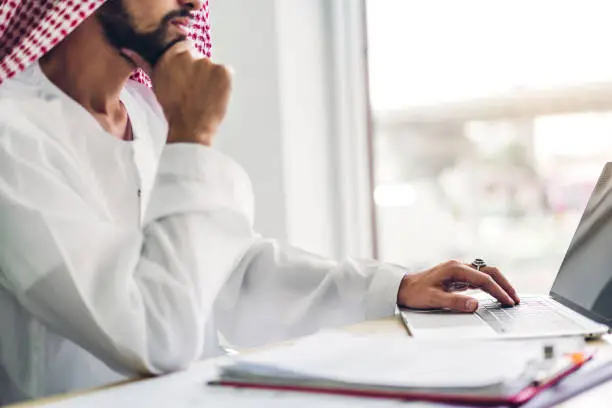 كيف تدير المصروفات التشغيلية وتقلل التكاليف في شركتك؟